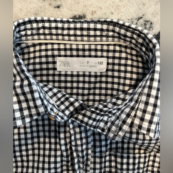 Zara Button Down Shirt - Picture 2 of 3